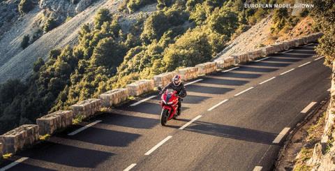 2016 Honda CBR®500R in Shelby Township, Michigan