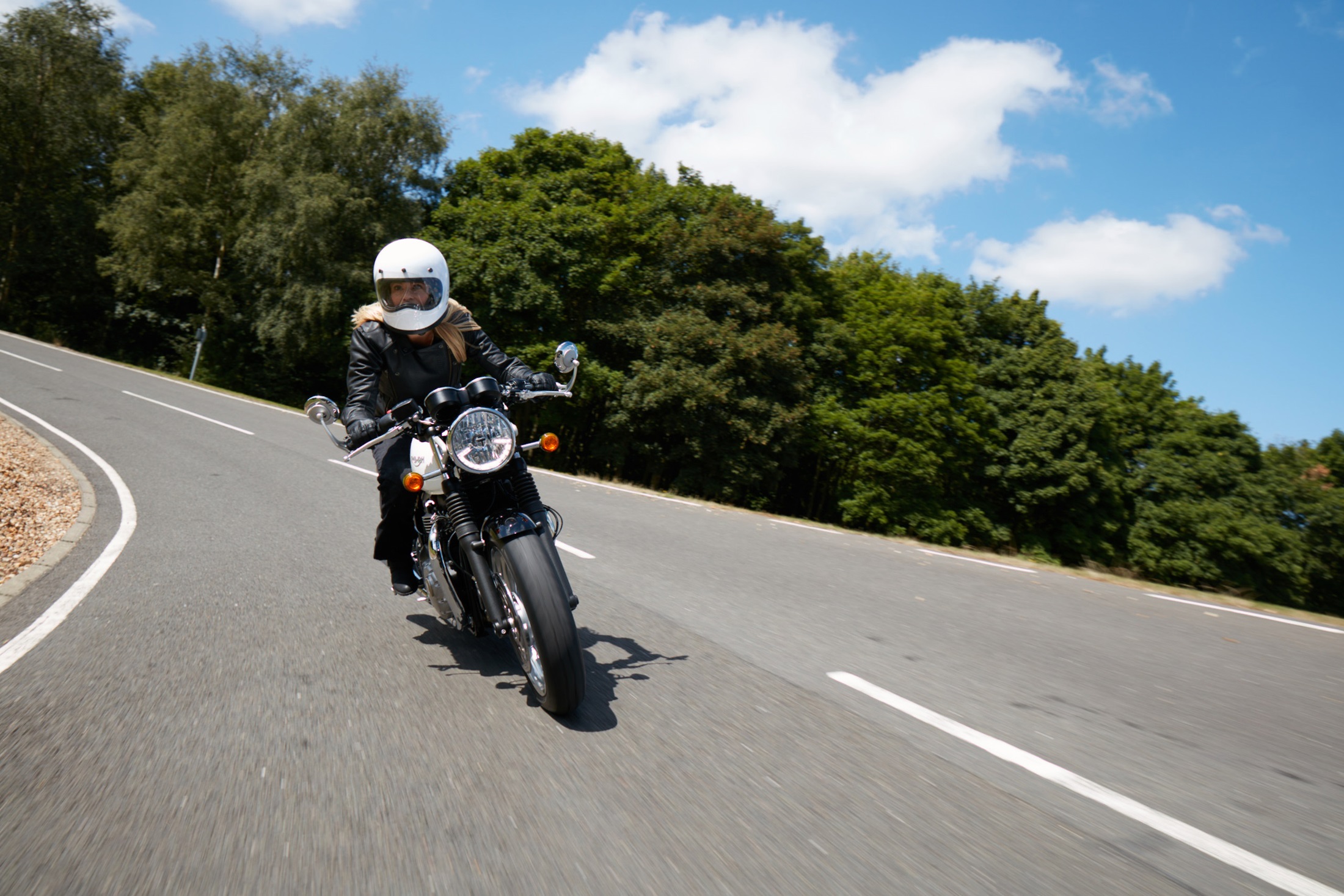 2016 Triumph Thruxton 1200 in Shelby Township, Michigan