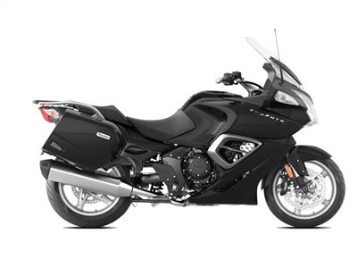 2016 Triumph Trophy SE ABS in Shelby Township, Michigan