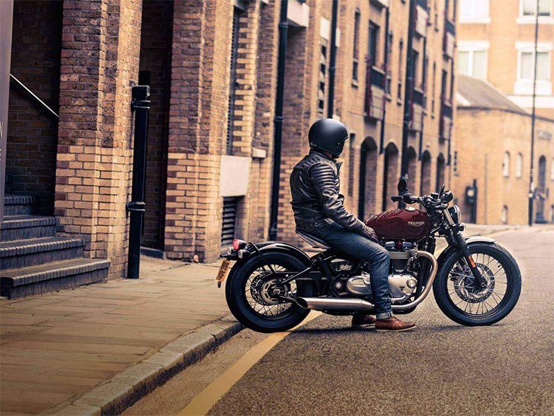 2019 Triumph Bonneville Bobber in Shelby Township, Michigan - Photo 12