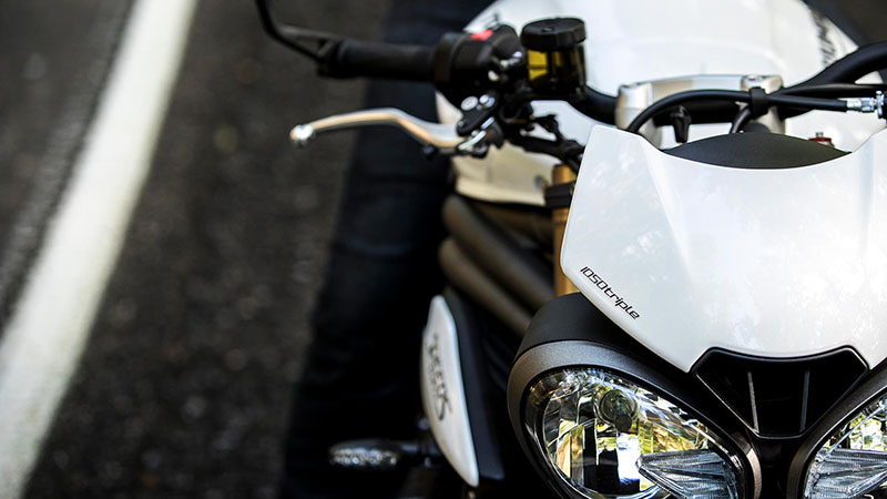 2019 Triumph Speed Triple S in Shelby Township, Michigan - Photo 2