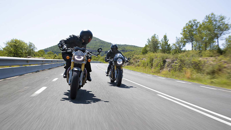 2022 Triumph Thruxton RS in Shelby Township, Michigan - Photo 8