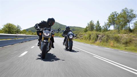 2022 Triumph Thruxton RS in Shelby Township, Michigan - Photo 8