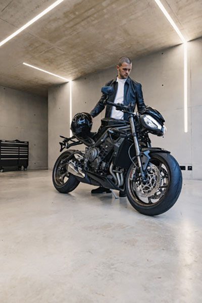 2023 Triumph Street Triple RS in Shelby Township, Michigan - Photo 13